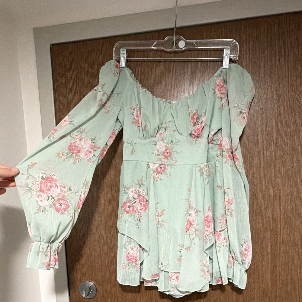 Inspired Hearts Women's Green Pink Floral Off-Shoulder Smocked Ruffle Peplum M